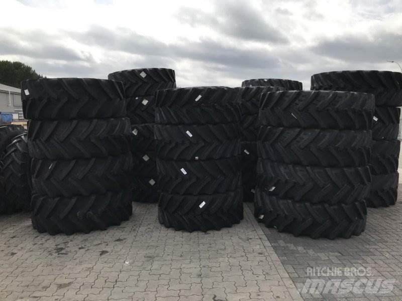 BKT 540/65 R30 Banden, wielen en velgen