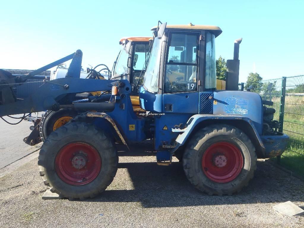 Volvo BM L45 defekt Wielladers