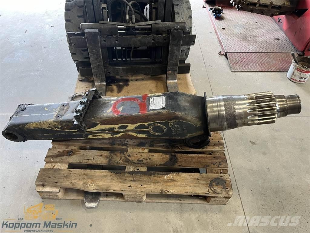 Loglift F71 Uitrijwagenkranen