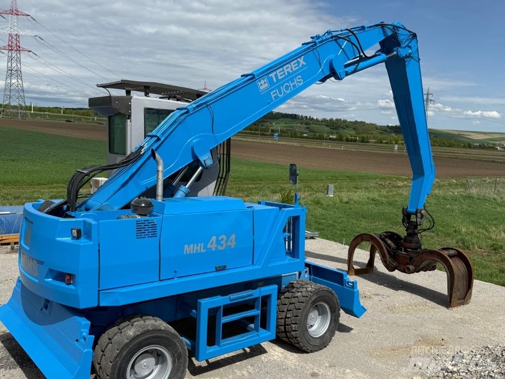 Fuchs MHL 434 Waste / industry handlers