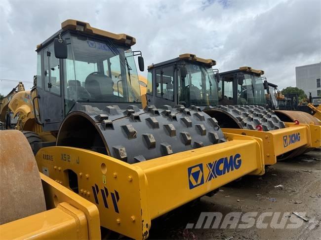 XCMG XS 223 J Trilrolwalsen