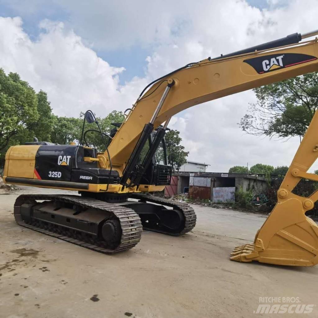 CAT 325 D  L Rupsgraafmachines