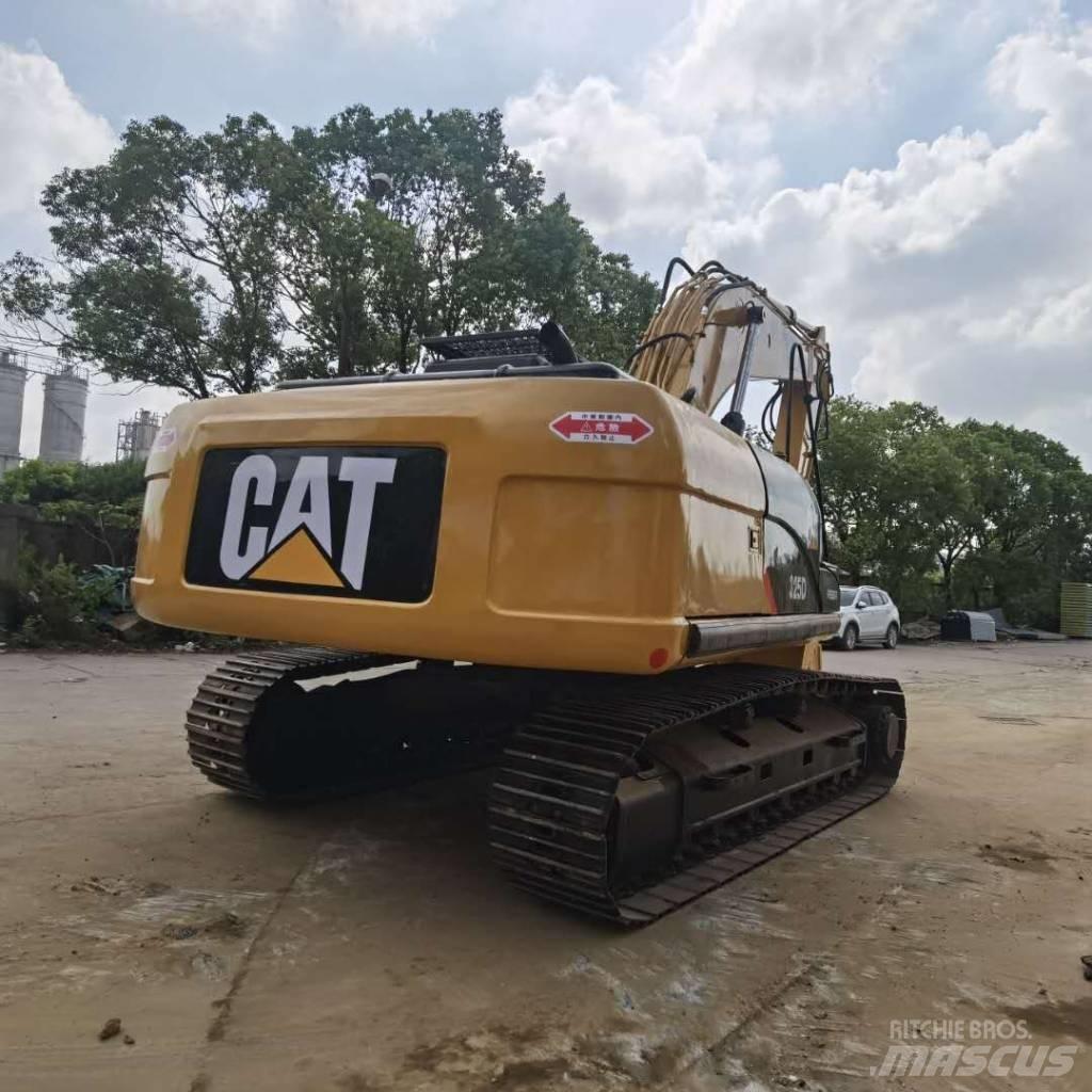 CAT 325 D  L Rupsgraafmachines