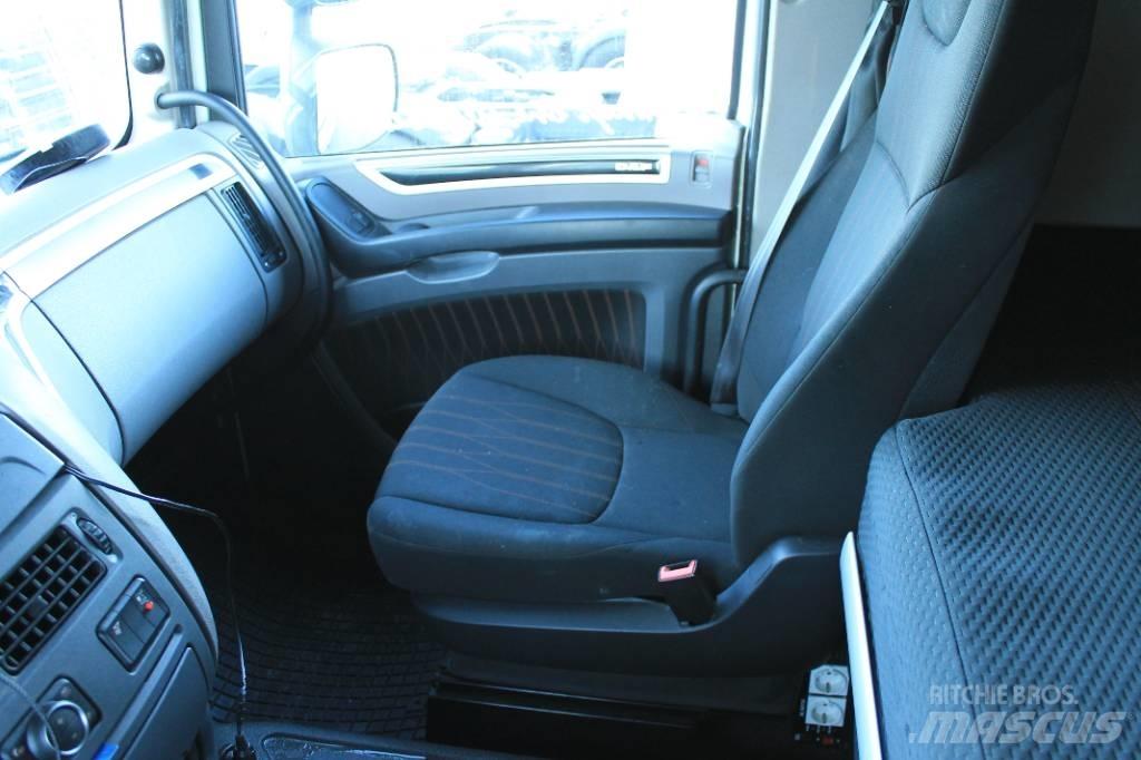 DAF XF 530 FTS Trekkers