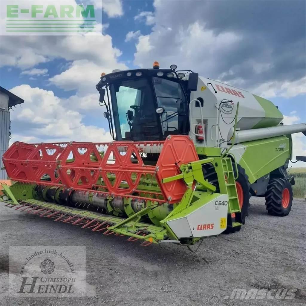 CLAAS tucano 440 Maaidorsmachines