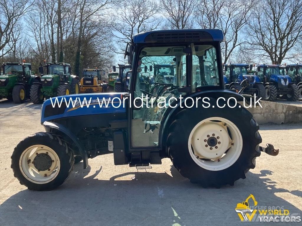 New Holland T 4.95 F Tractoren