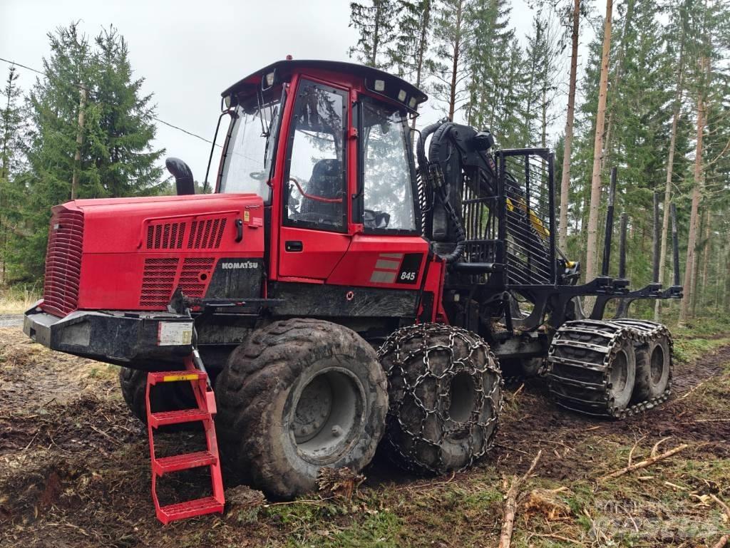 Komatsu 845 Uitrijwagens