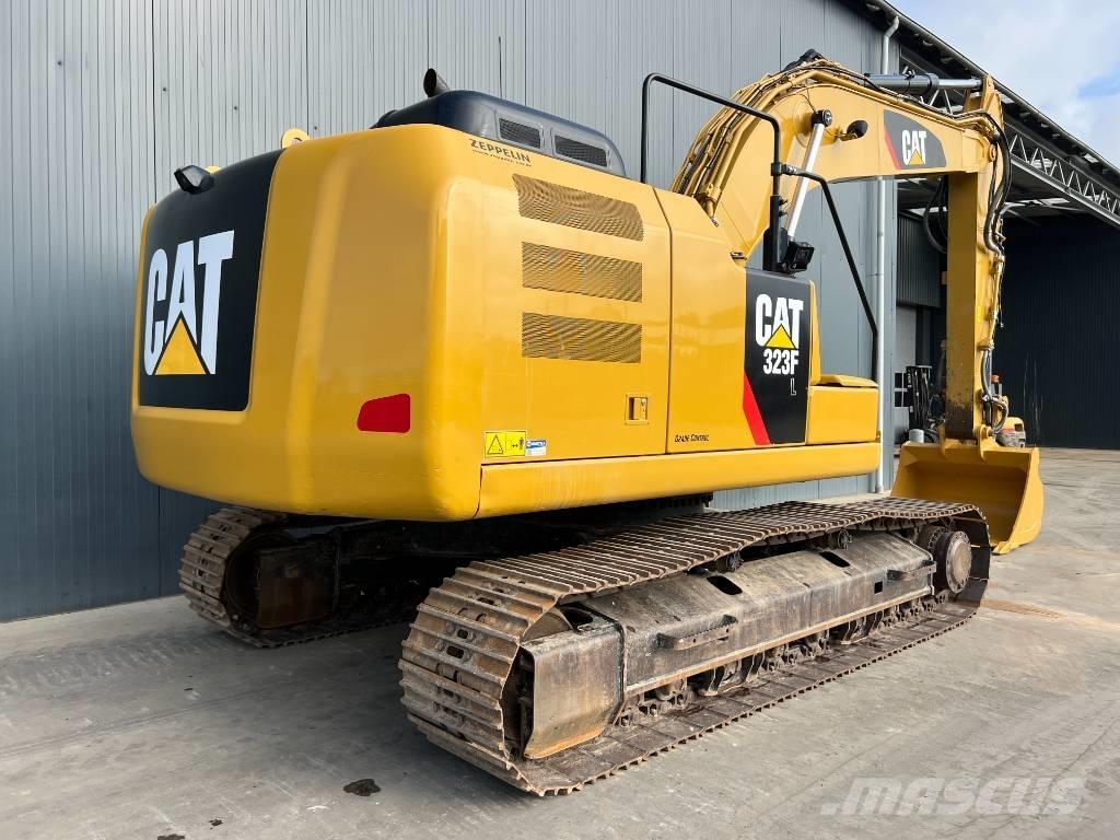 CAT 323F L Rupsgraafmachines