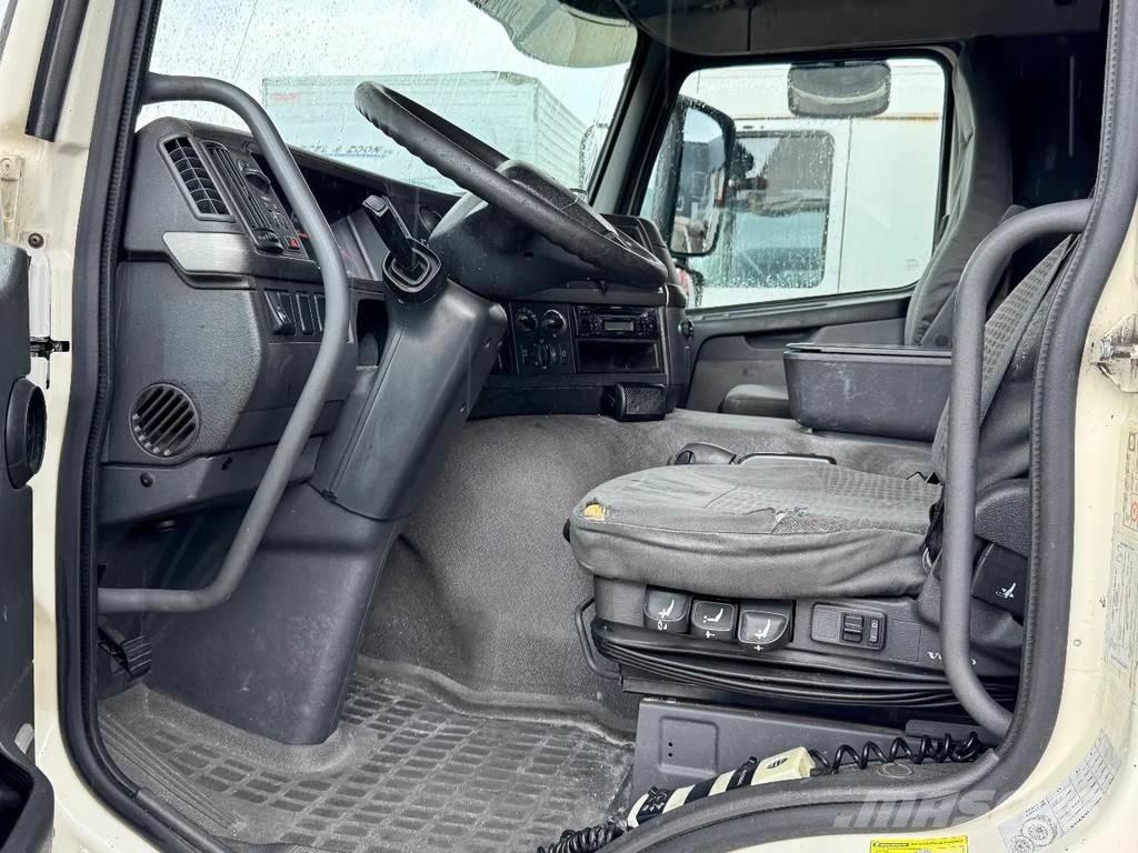 Volvo FM 340 Trekkers