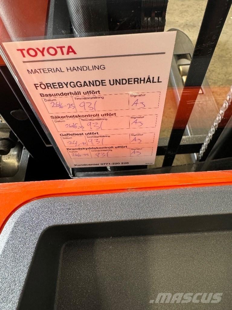 Toyota SWE120L Meeloop stapelaar