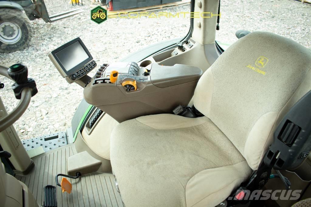 John Deere 8370 R Tractoren