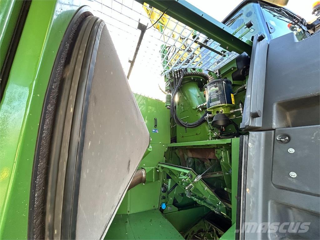 Krone BigX 780 Getrokken veldhakselaar