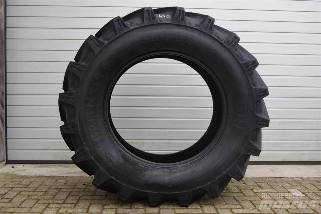  520/70R34 ***GRI*** Banden, wielen en velgen