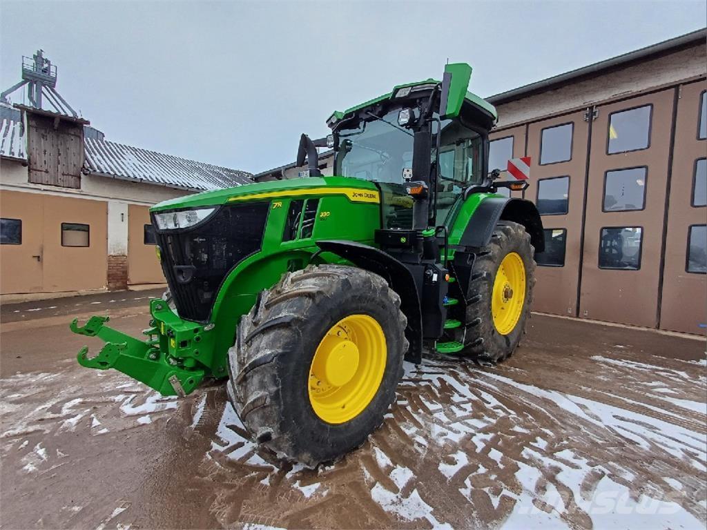 John Deere 7R 330 Tractoren