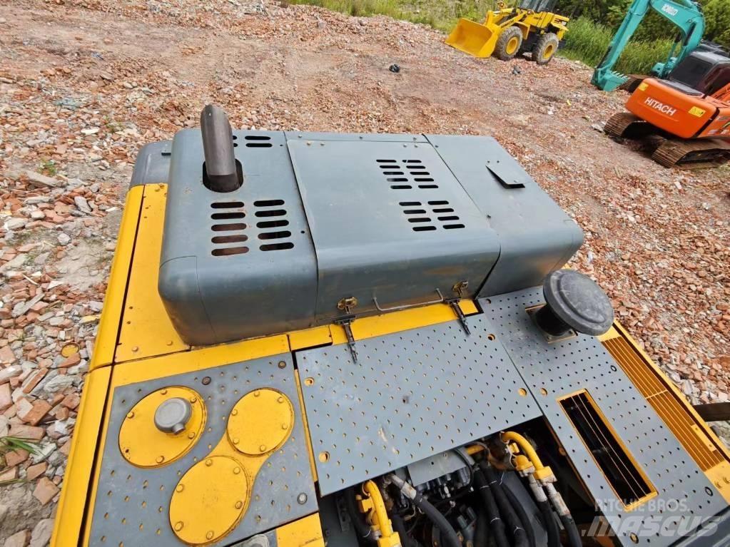 Hyundai Robex 520 VS Rupsgraafmachines