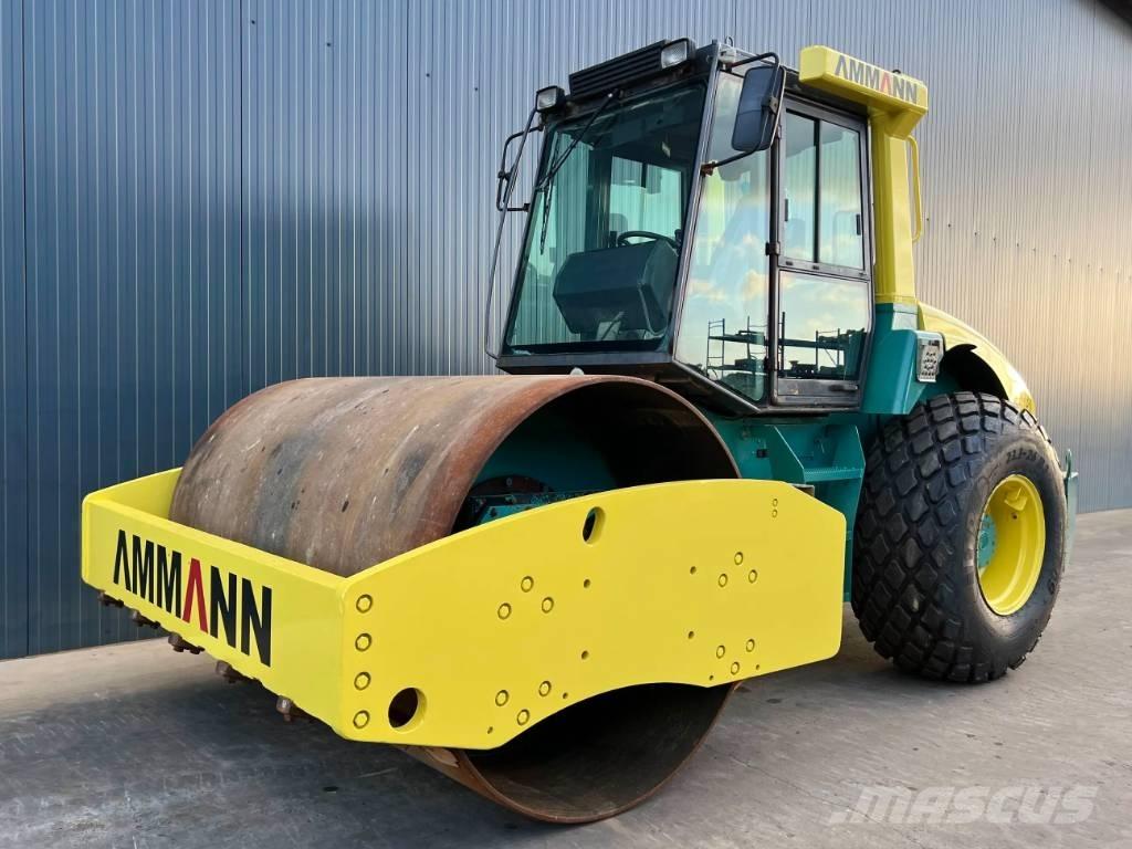 Ammann ASC130 D Trilrolwalsen