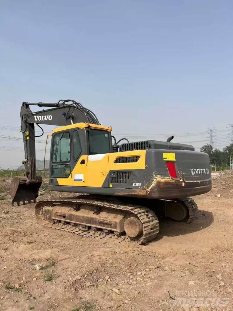 Volvo EC 210 D Rupsgraafmachines