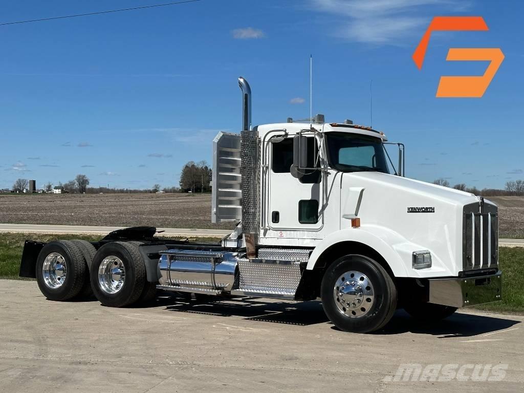 Kenworth T800 Trekkers