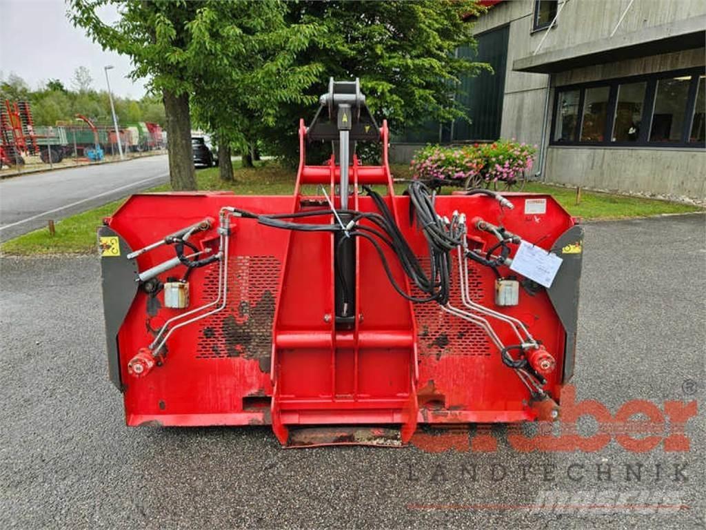 Gruber D 2200 W Uitkuilmachines