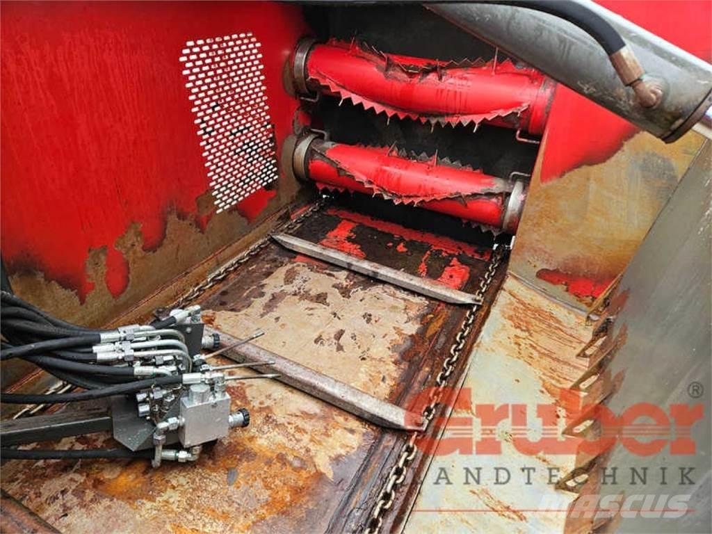 Gruber D 2200 W Uitkuilmachines