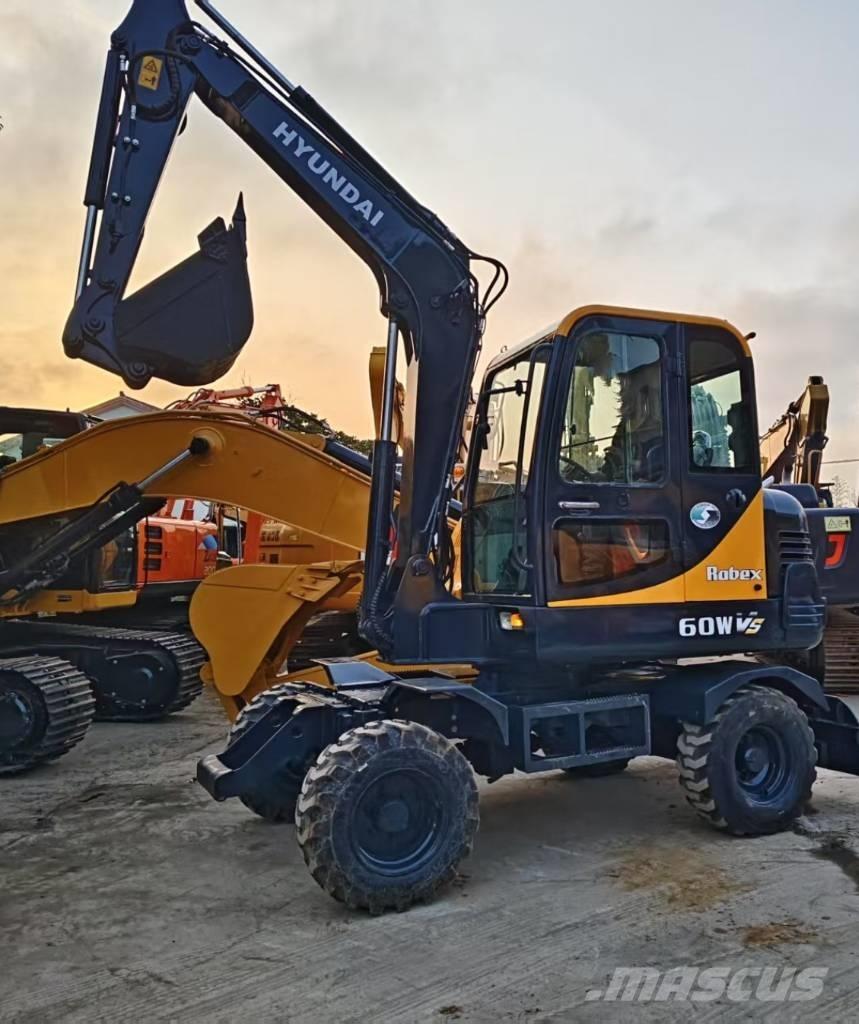 Hyundai R60W Wielgraafmachines