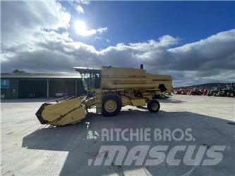 New Holland TX 34 Maaidorsmachines