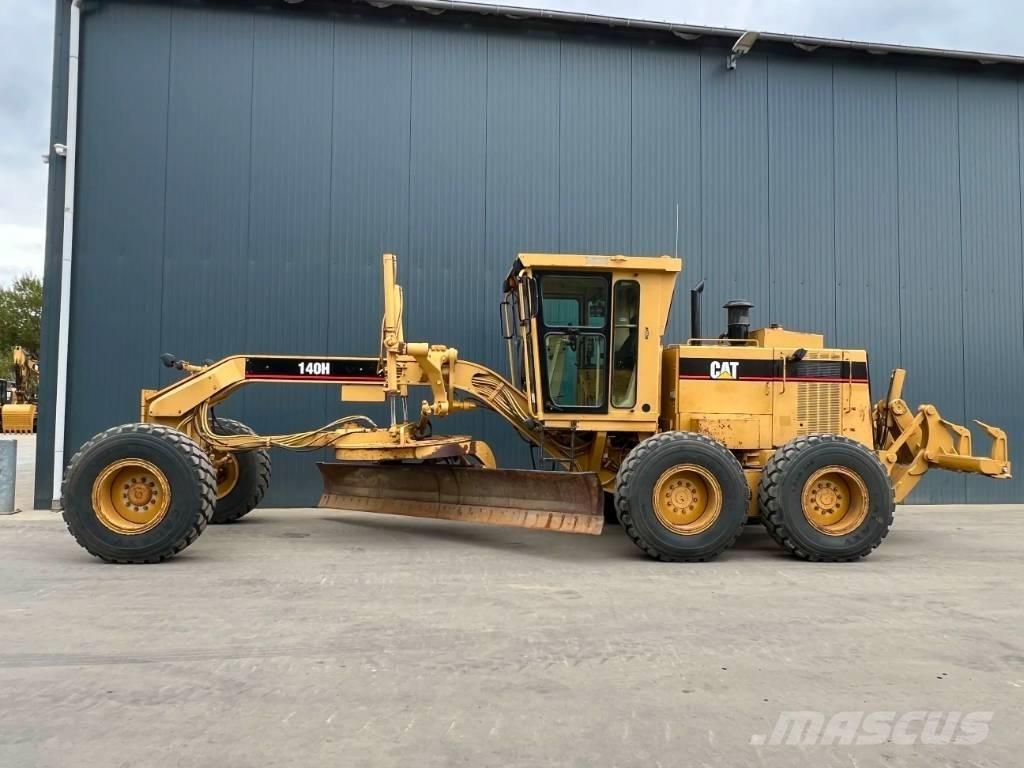 CAT 140H Graders