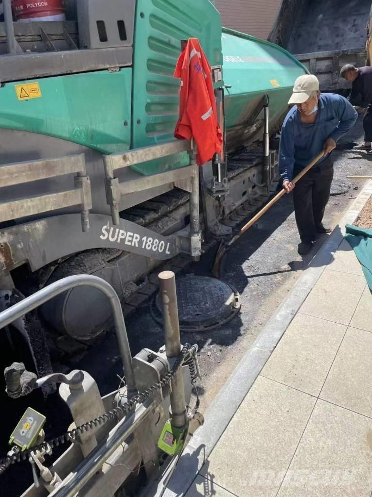 Vögele Super 1880L Asfaltafwerkmachines