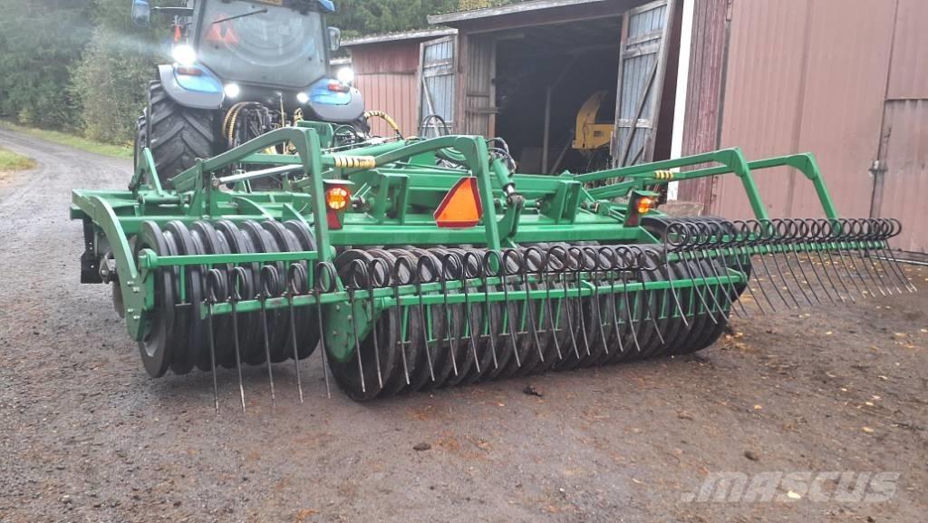 Kivi-Pekka 450 lamu Schijveneggen