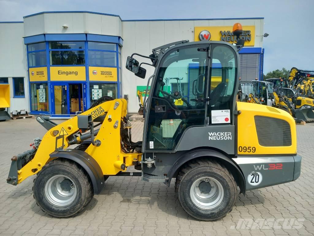 Wacker Neuson WL32 Wielladers