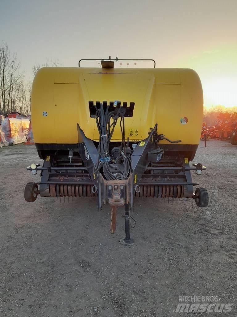 New Holland BB 9080 Ronde-balenpersen