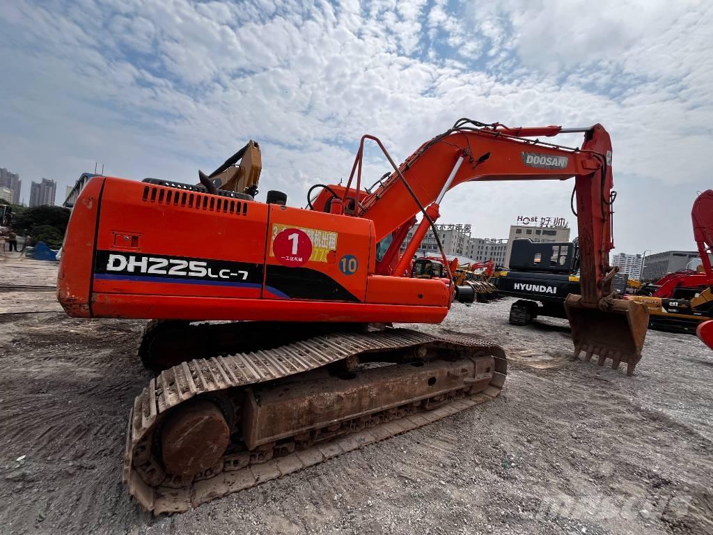 Doosan DH 225 LC-7 Rupsgraafmachines