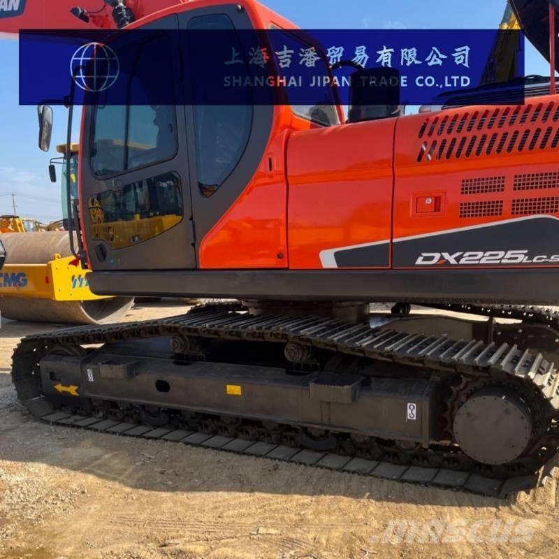 Doosan DX 225 Rupsgraafmachines
