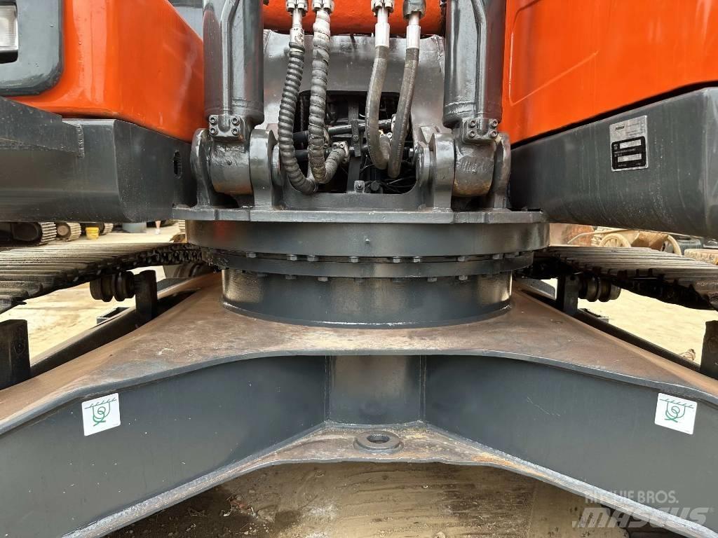 Doosan DX225LC-9C Rupsgraafmachines