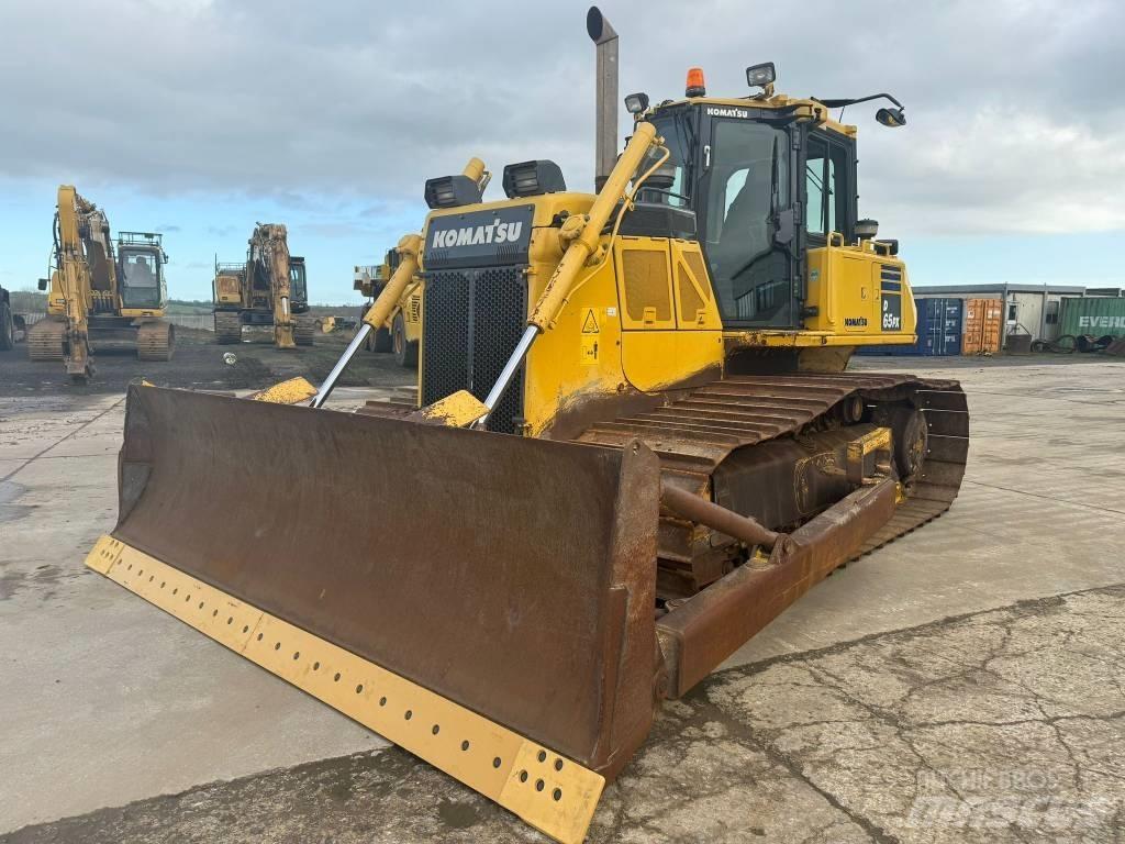 Komatsu D 65 PX-18 Rupsdozers
