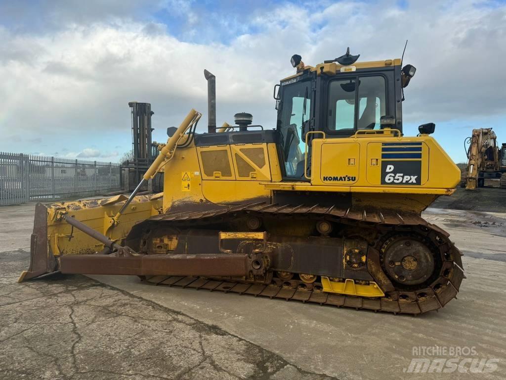 Komatsu D 65 PX-18 Rupsdozers
