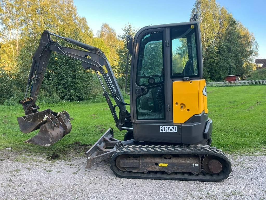 Volvo ECR 25 D Minigraafmachines < 7t
