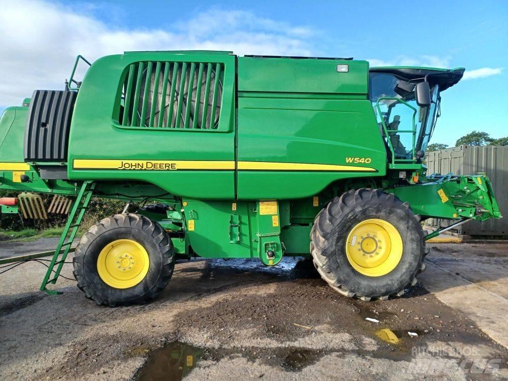 John Deere W 540 Maaidorsmachines