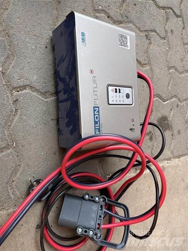 Yale MS12 AC Meeloop stapelaar