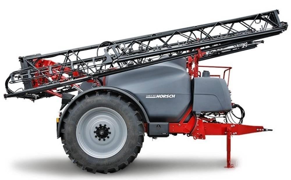 Horsch Leeb 4 AX Getrokken spuitmachines