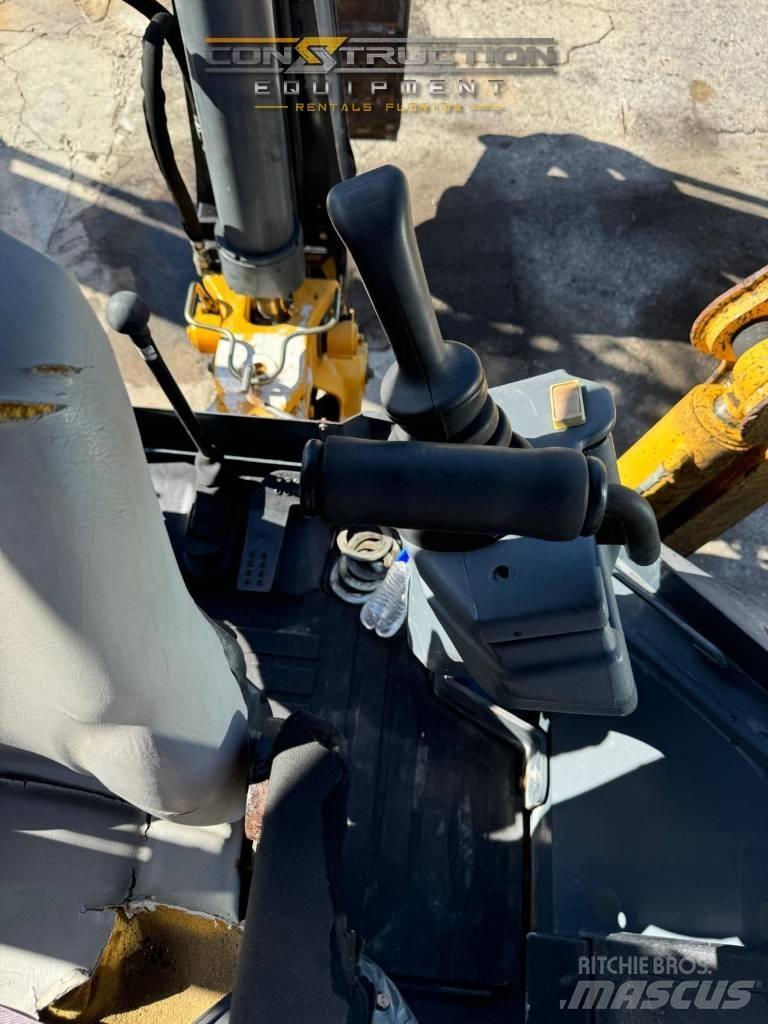 DEERE 310SK Graaf-laadcombinaties