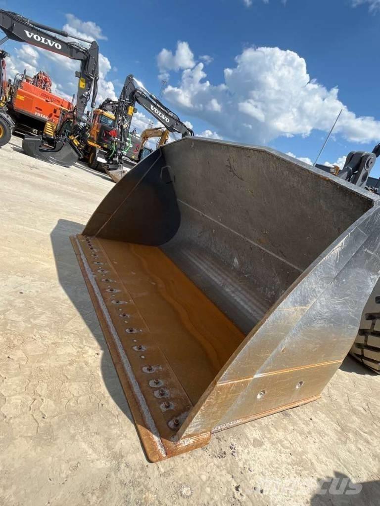 Volvo L 220 H Wielladers