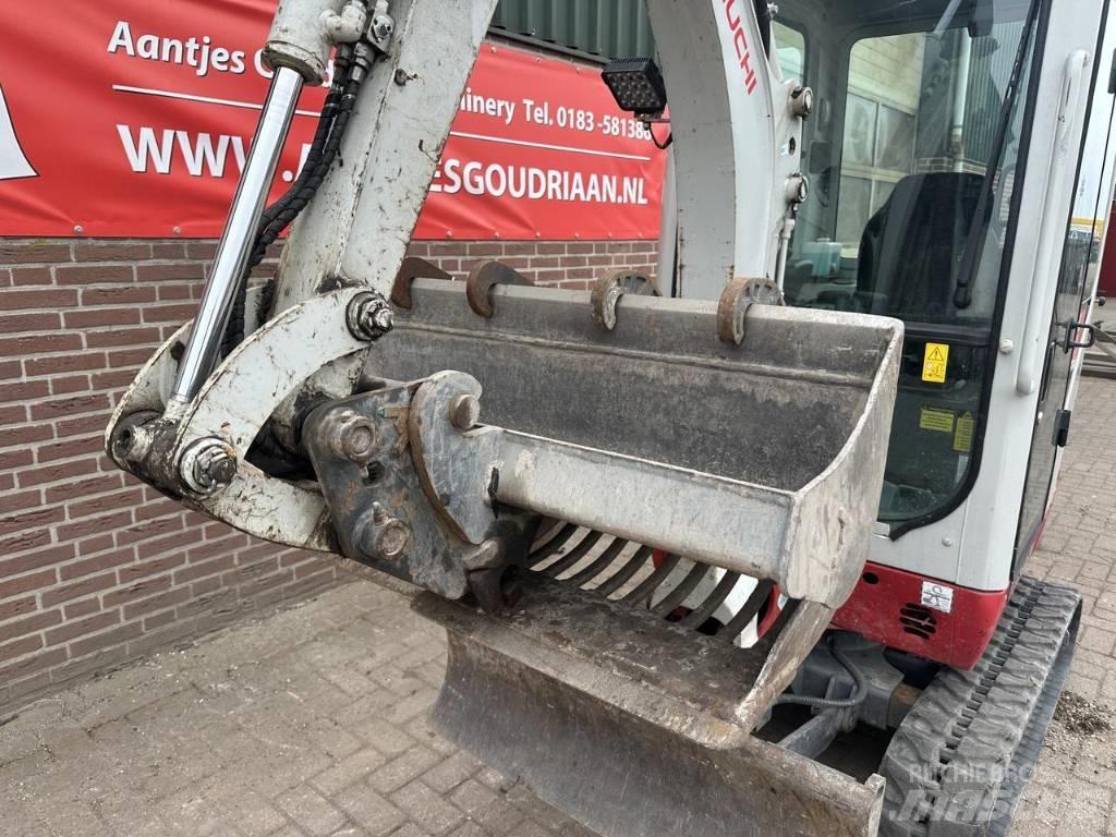 Takeuchi TB216 Minigraafmachines < 7t
