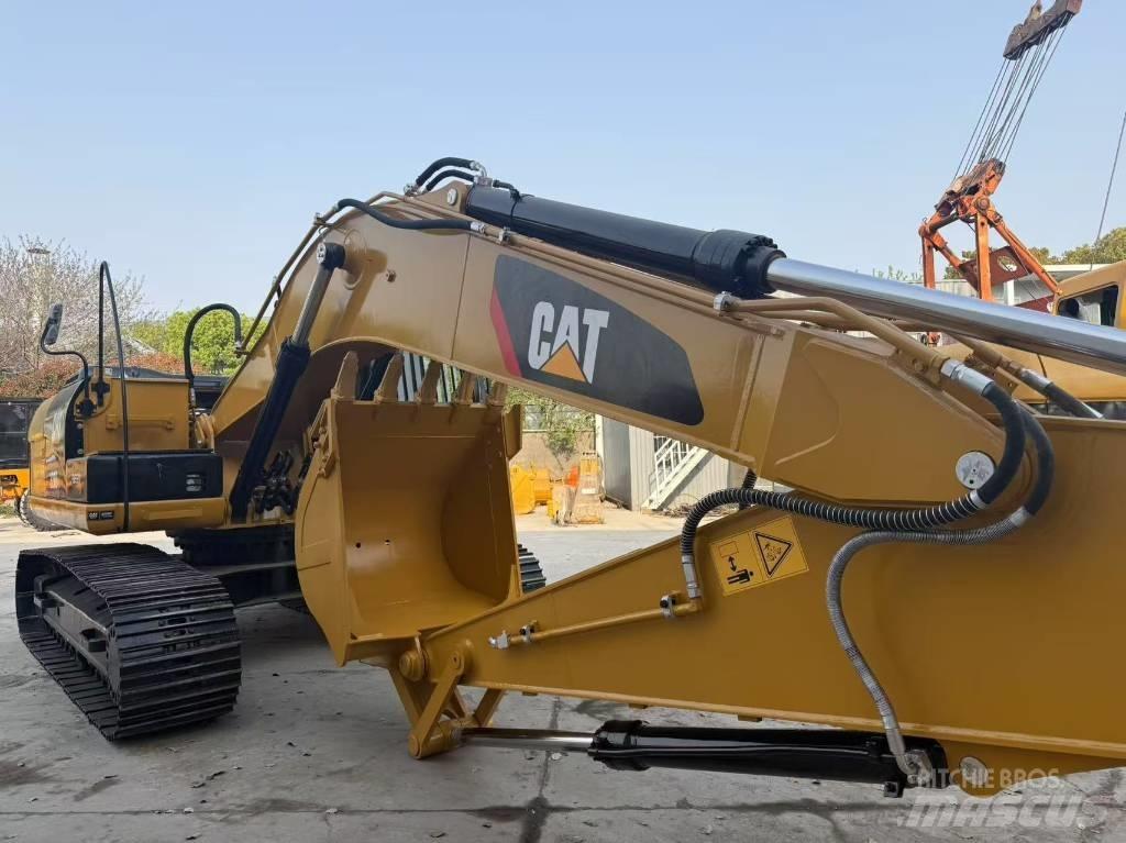 CAT 320D2 Midigraafmachines 7t - 12t