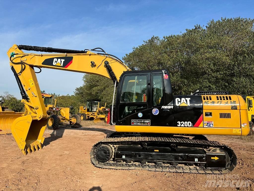 CAT 320 D Rupsgraafmachines