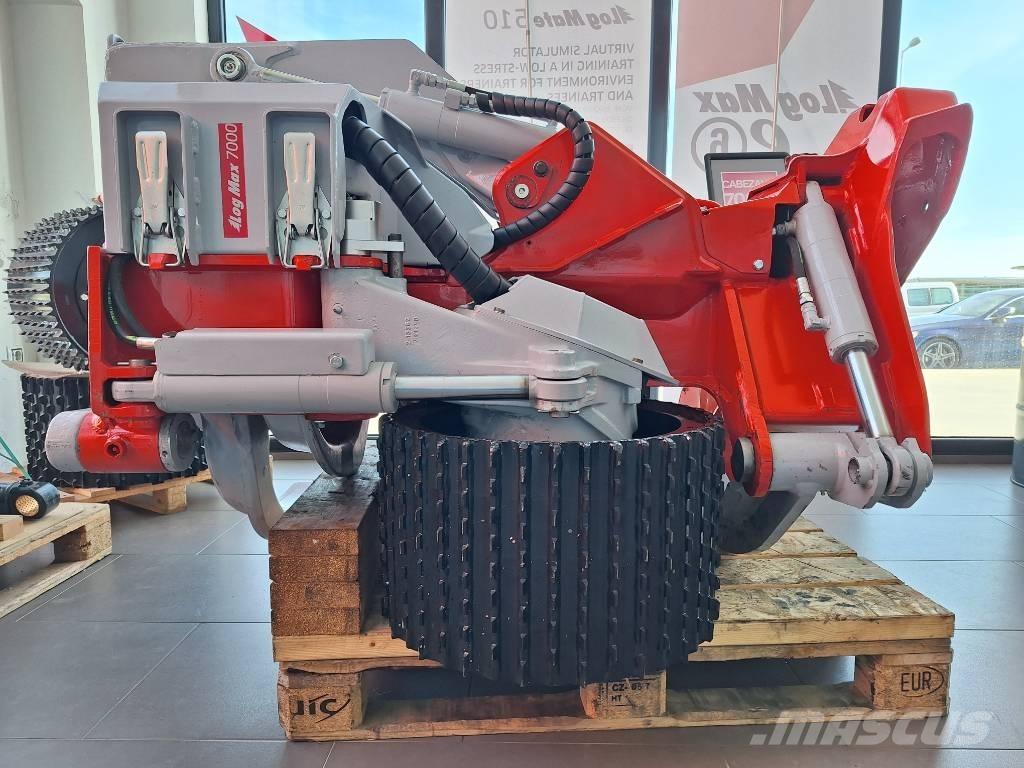 Log Max 7000B Boomvelkoppen