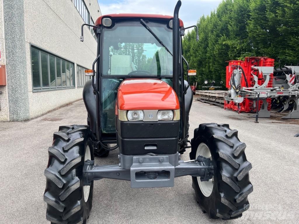 New Holland TN 55 D Tractoren
