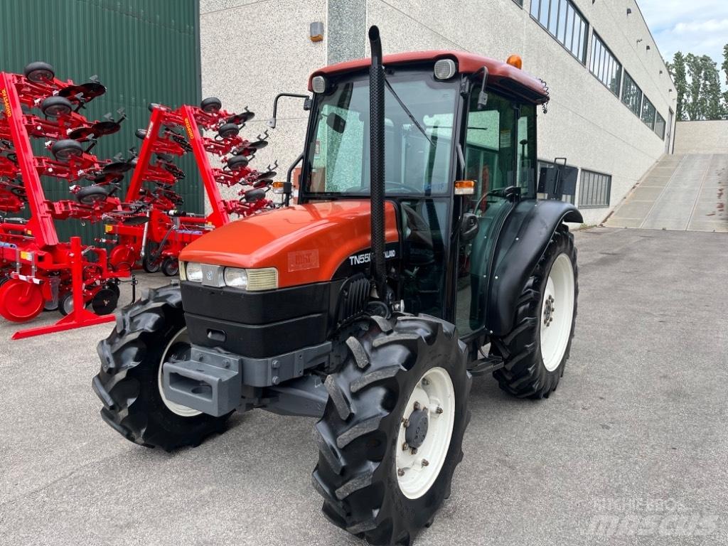 New Holland TN 55 D Tractoren