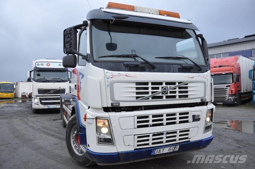 Volvo FM 400 6X2 Vrachtwagen met containersysteem