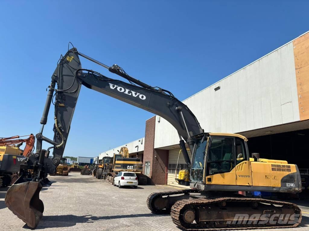 Volvo EC 240 C L Rupsgraafmachines